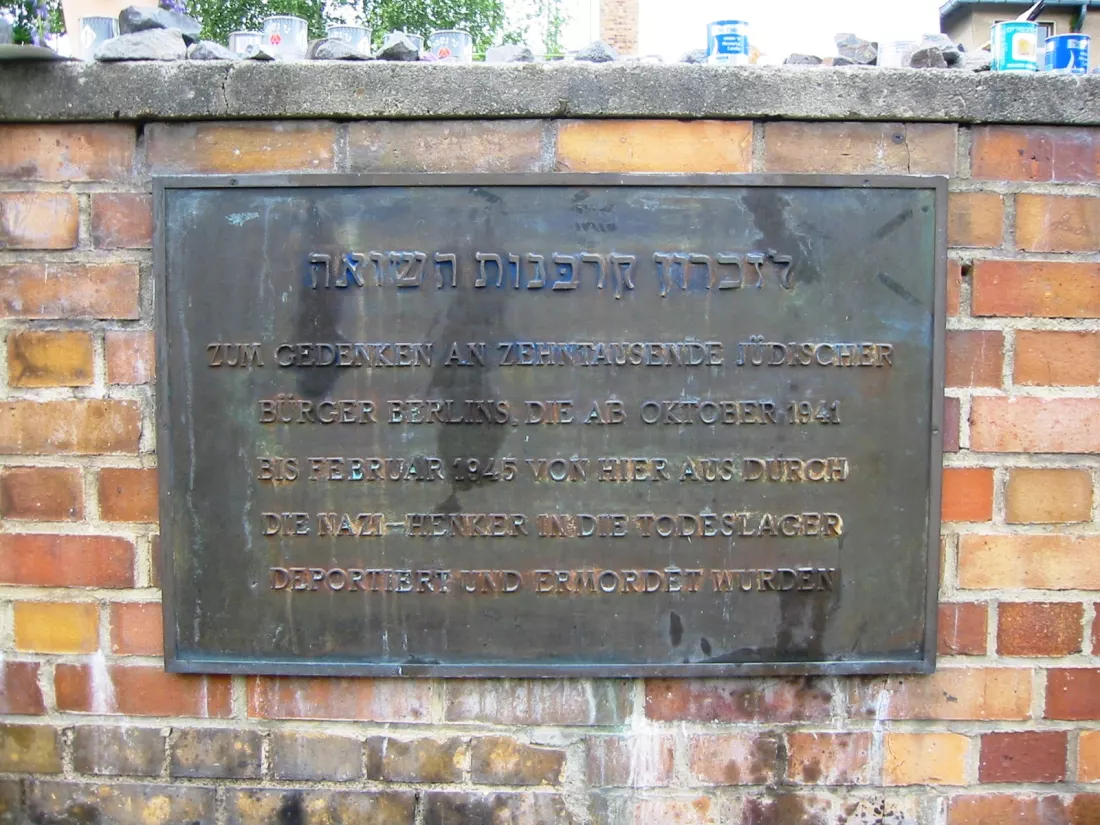 Mahnmal Gleis 17