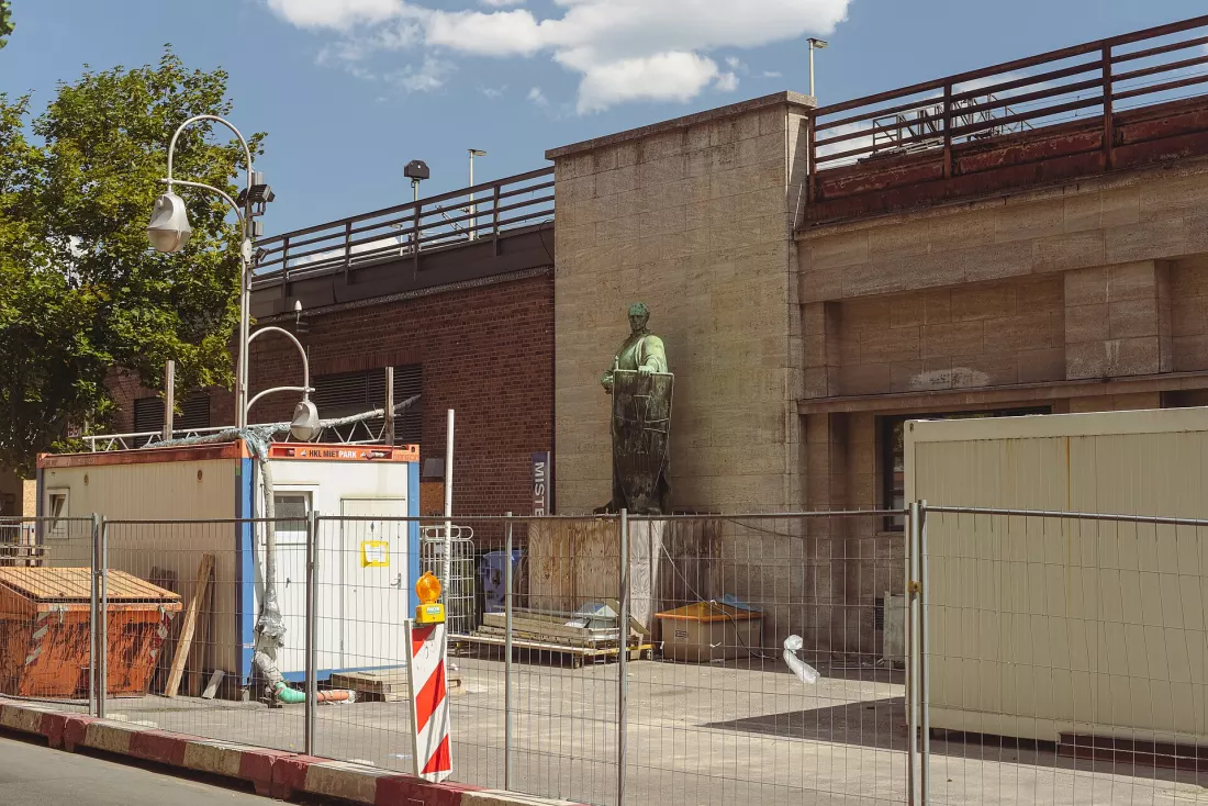 Denkmal für die Gefallenen des Reserve- und Landwehr-Offizierkorps