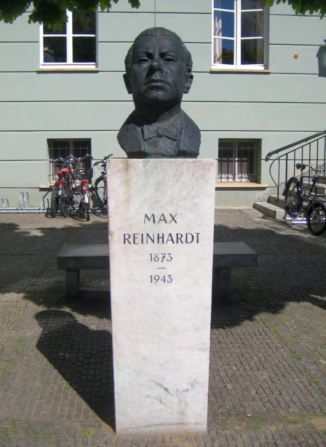 Max Reinhardt